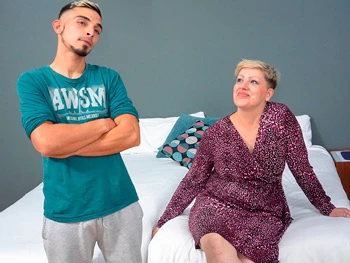 40 Years Old, Divorced and Living the Best Year of Her Life, Sara Duval Gets Crazy for Novice Young Boys!