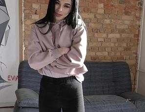 Casting Tiny Pale Teen Vera Jilling Herself Off with a Yellow Corn Dildo in a Window