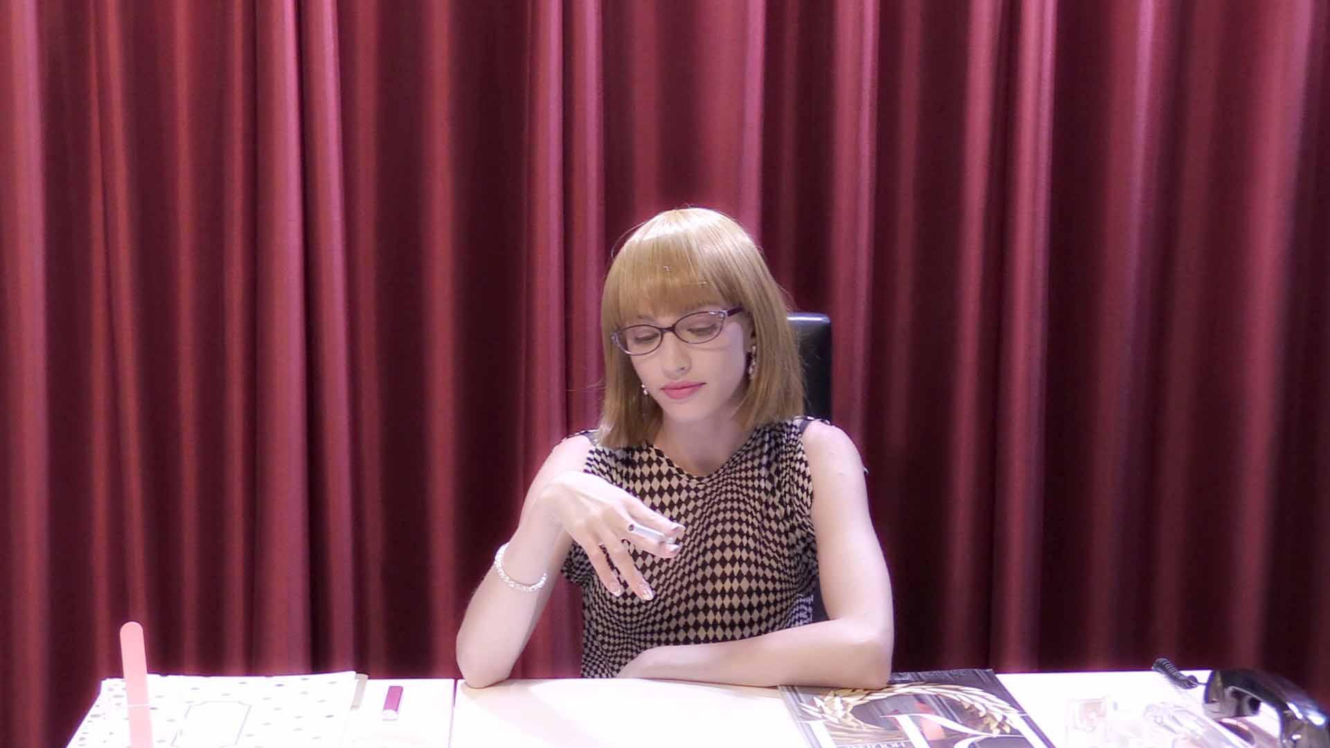 Elysa 3