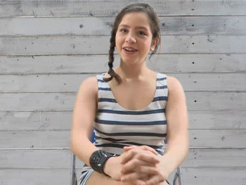 Today Comes the Schoolgirl Alba Is Coming to 3 Nervous Newbies to Make Them Men on This Blind Date.today Comes the Schoolgirl Alba Is Coming to 3 Nervous Newbies to Make Them Men on This Blind Date.