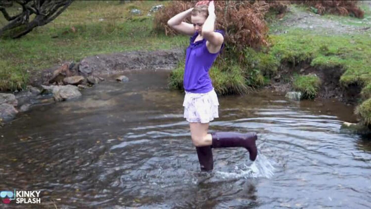 Welly Sploshing In Boots And No Panties