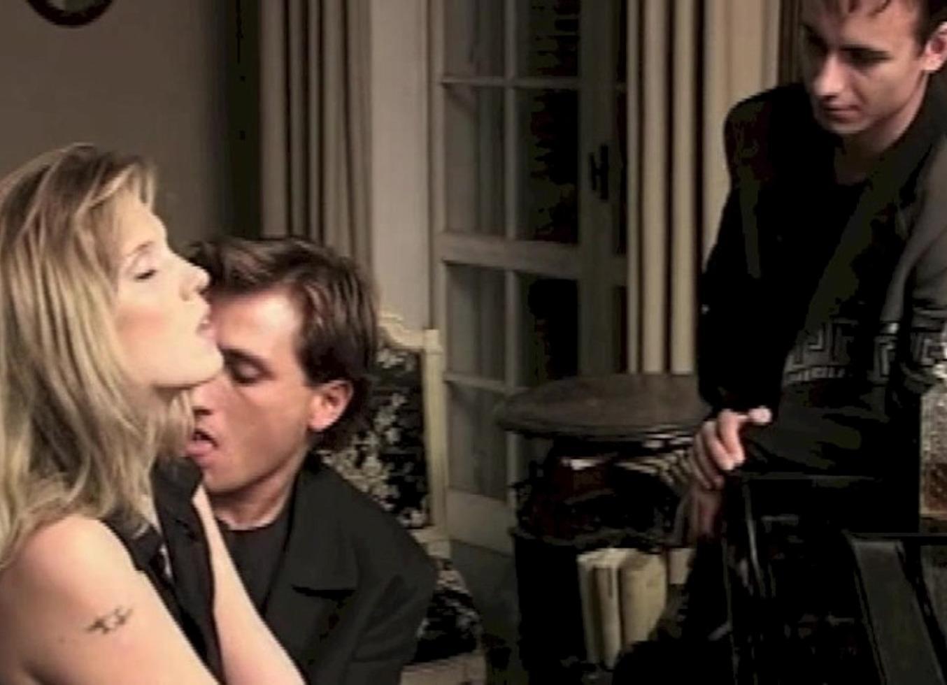 The Pianist Daniella Schiffer Double Penetrated By 2 Cocks