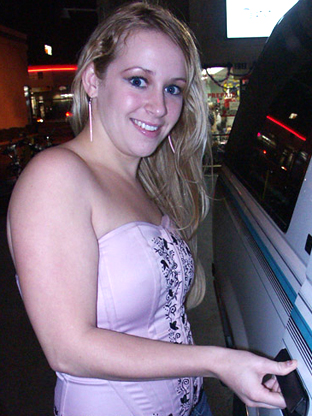 Busty Ho Earns Dough - V2