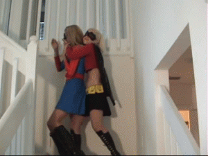 Spider Extermination - Screenshot 1 of 4 - Bondage
