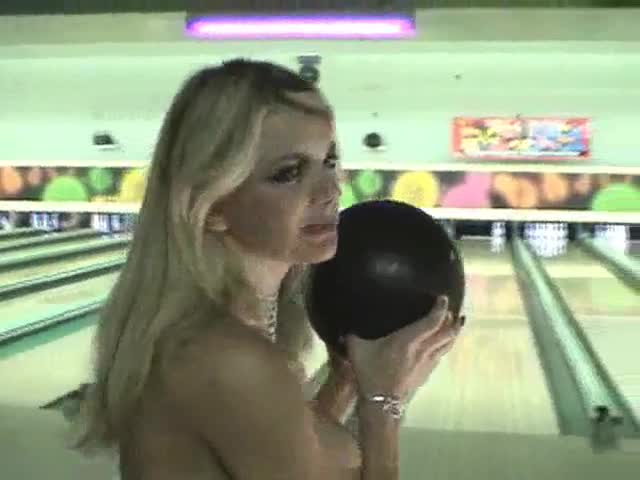 Bowling