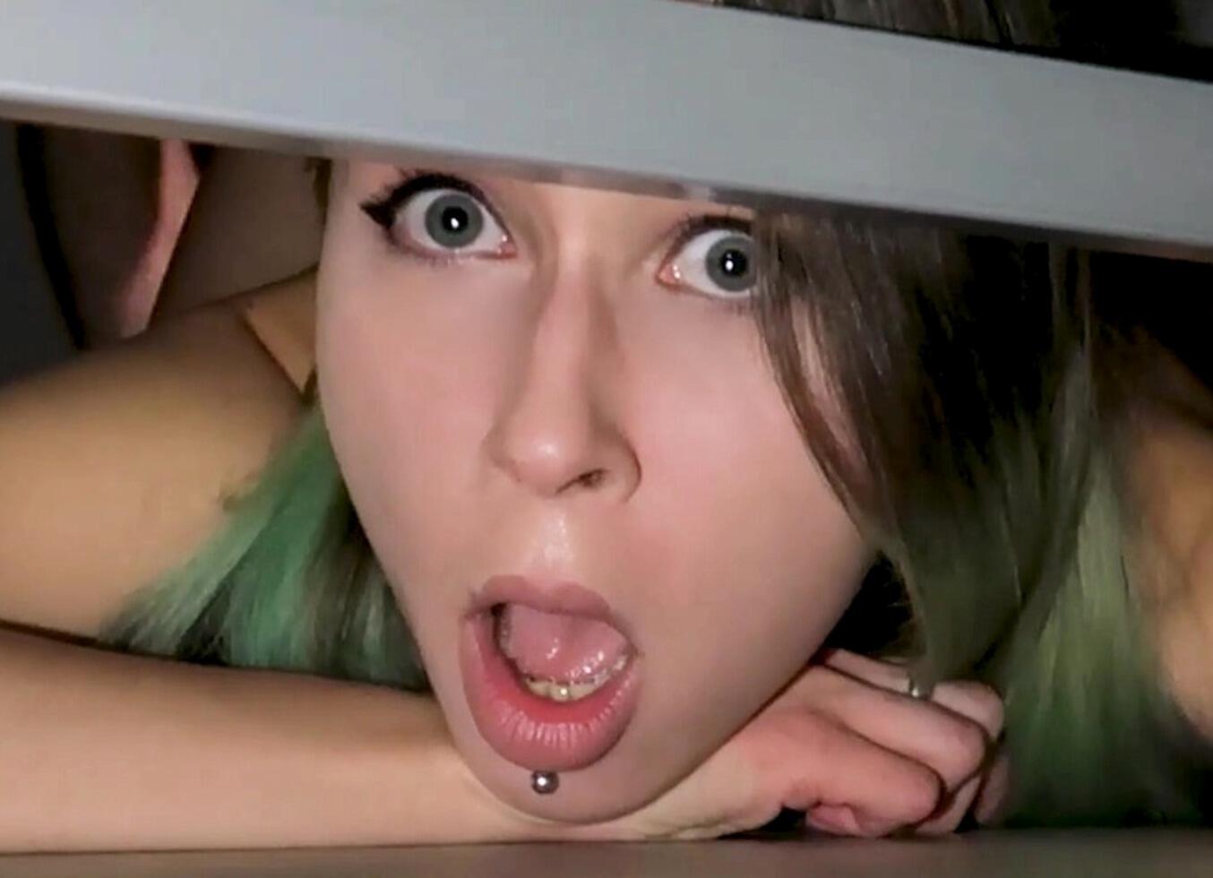 Get Stuck Get Fucked - Petite Roommate Learns It The Hard Way