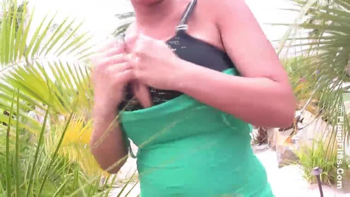 Taylor Stevens - Irish Green 1