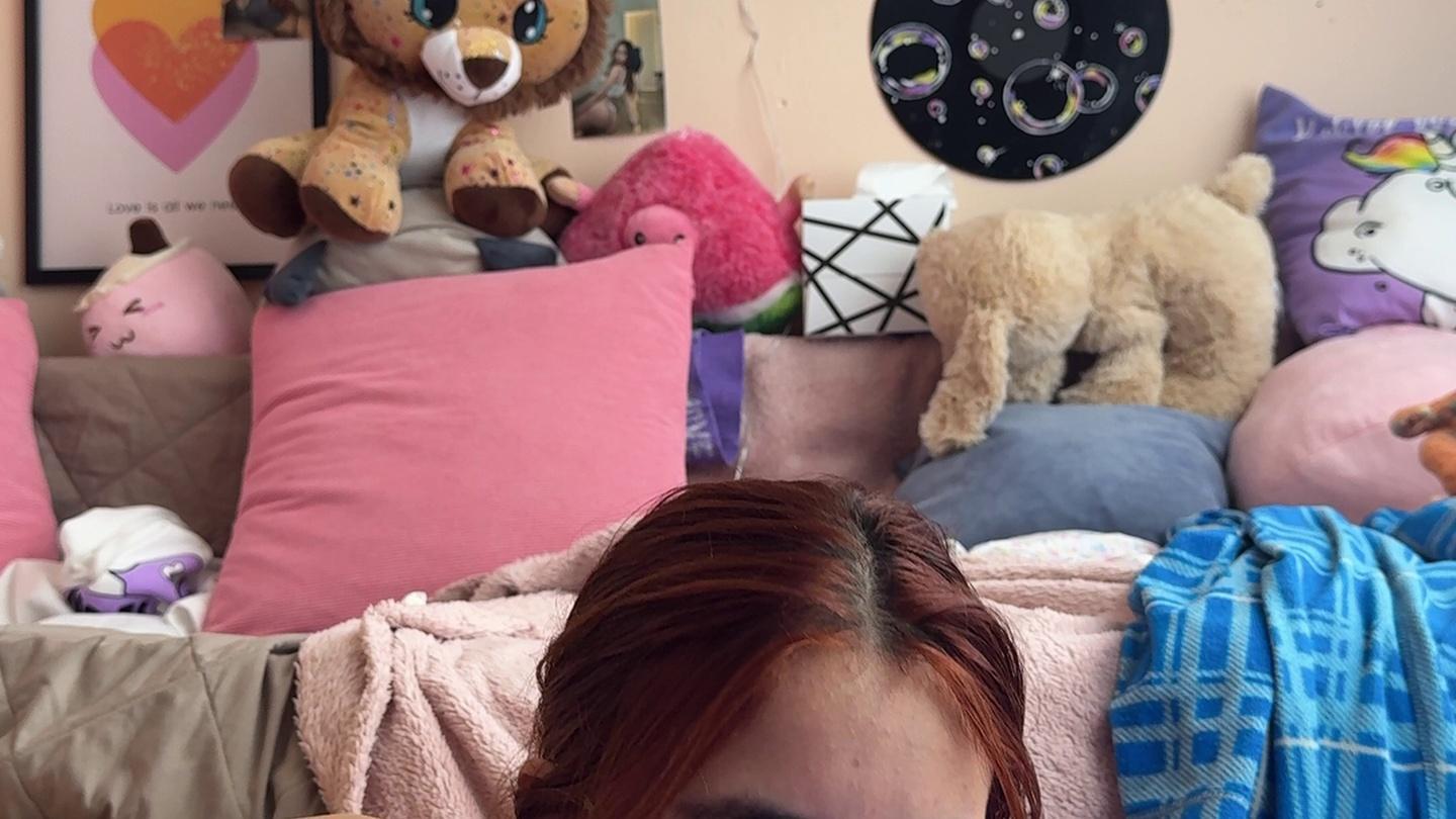 Selfie Fetish 61: Purple Teddy, Mouth Messy, Bad Little Princess