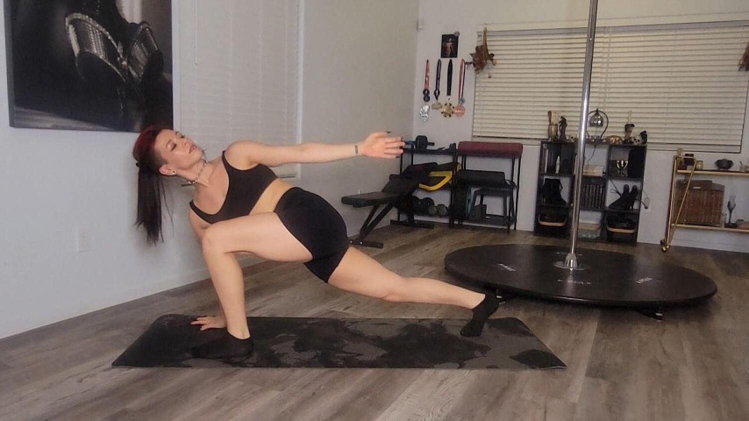 Sfw: Yoga 5 Min Warm Up