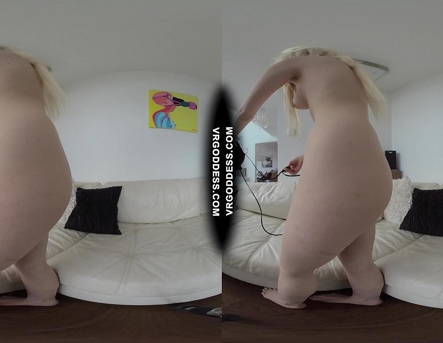 E-Girl Kapri Trying New Dildo Behind the Scenes with Camera Girl Miss Pussycat