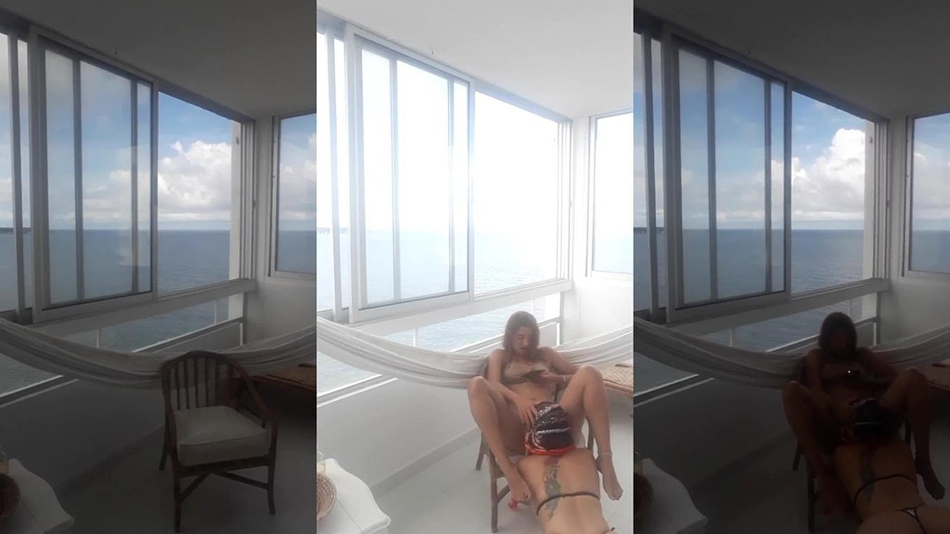 La Luz En La Oscuridad Juego De Amor, De Erotismo La Intimidad De Los Amantes