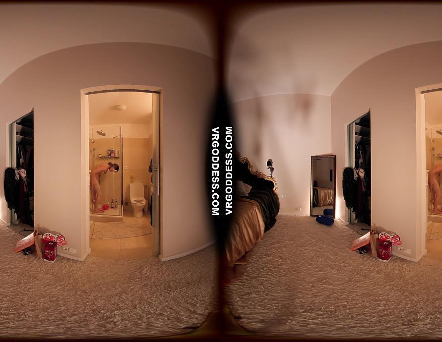 Shot At Home With Josie Showering Trying On Clothes And Finger Masturbating Fly On The Wall