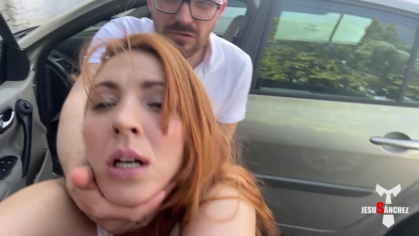 Mi Esposa Esta Cachonda Corrida En Su Cara Parking Publico
