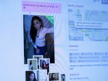 Sevilla, 18 Years Old, Clothes Shop Clerk and Very Kinky. We Convince to Do Porn, La Lore