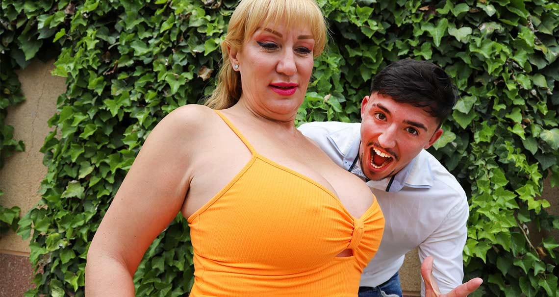 Toy Boy Hunting Spanish MILF