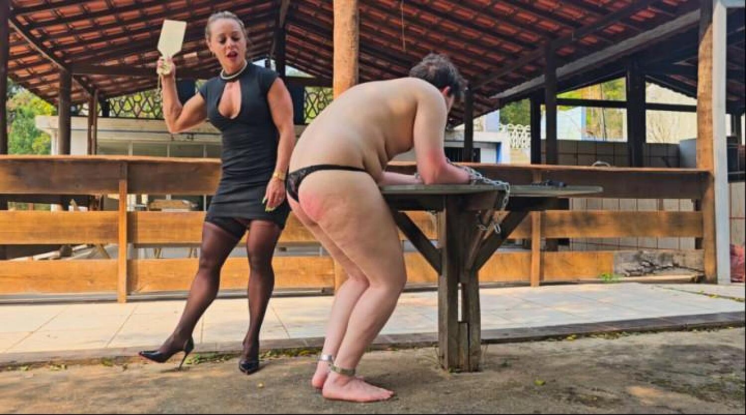 Whipping My White Slave