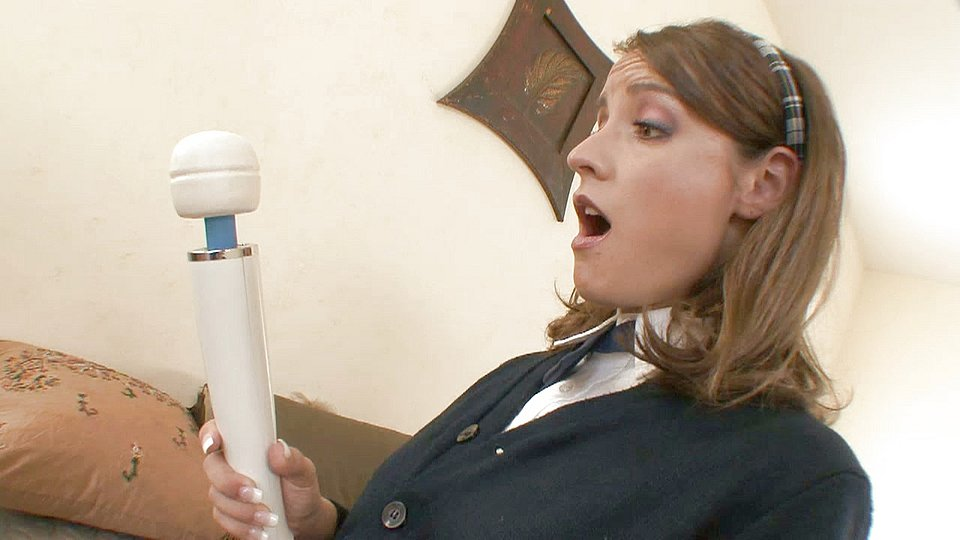 Schoolgirl Austyn Summer Magic Wands Her Shaved Pussy Before Getting Fucked