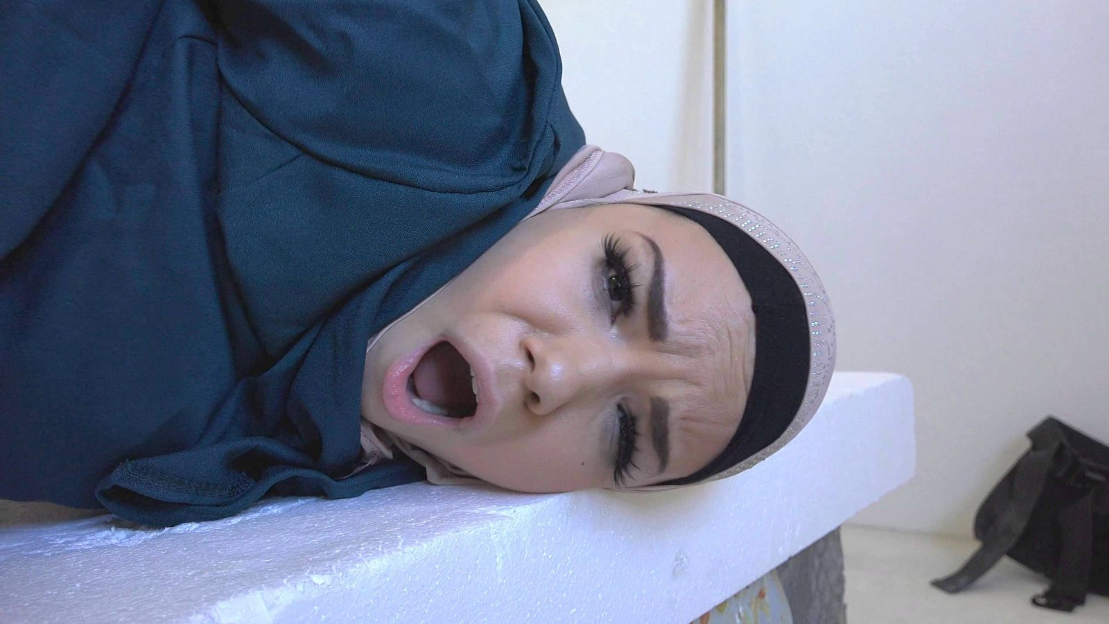 Muslim Cuckold Fucking