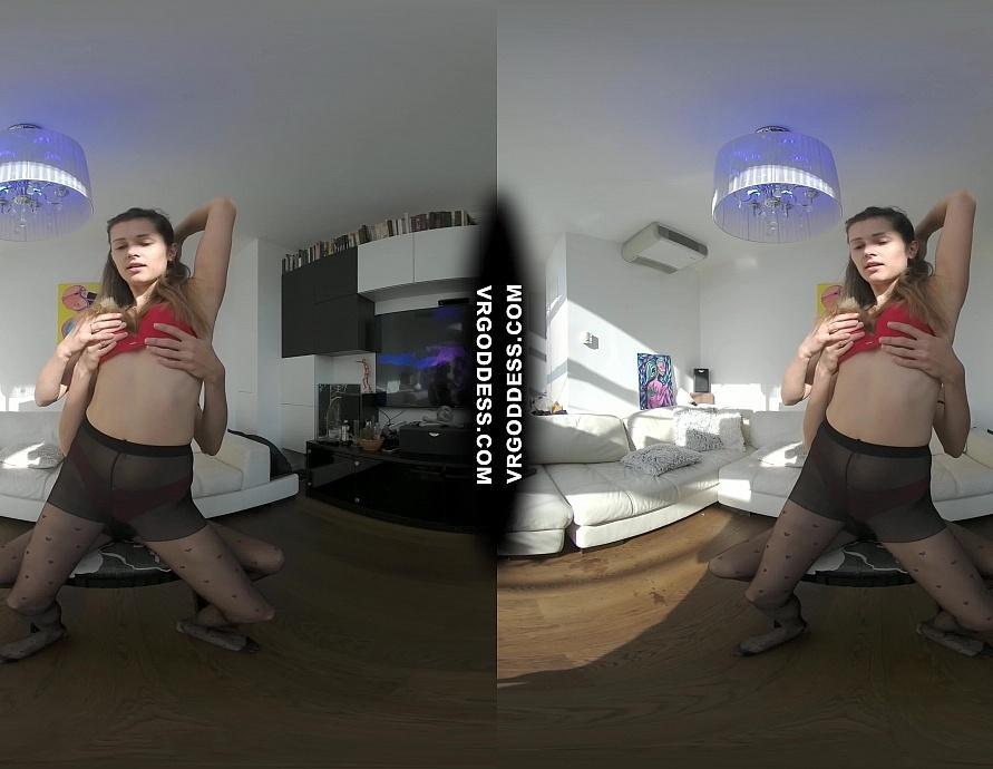 Stockings Striptease Miss Pussycat Servicing Josies Pussy with Her Tongue and Fingers