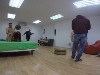 Parejas Jovenes y Novatas En Sus Primeras Experiencias Swinger. Nueva Quedada En Fakings