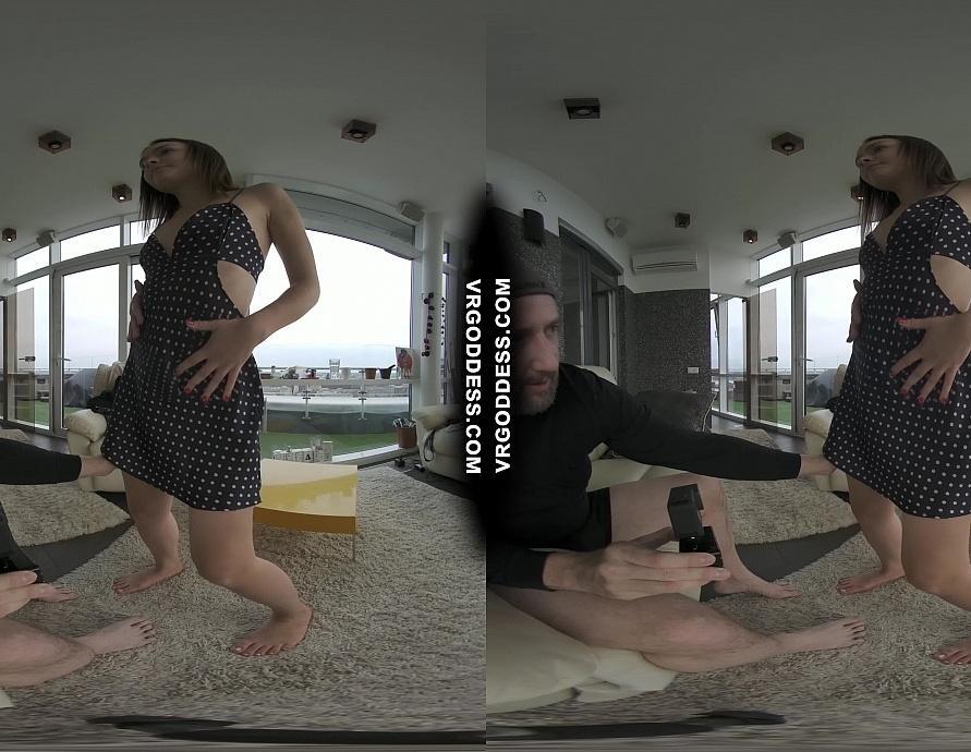 Tiny Teen Matty Sucking Me Off and Letting Me Cum in Her Mouth