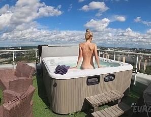 Amelia Miller Underwater Jacuzzi Masturbation with Dirty Directors Cut Helping Her Get Off Outdoors