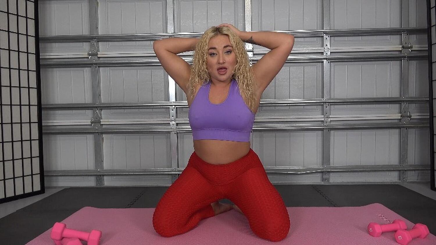 Zoey Ziptie's Armpit JOI