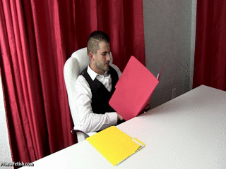 The Contract - Screenshot 1 of 4 - Blowjob