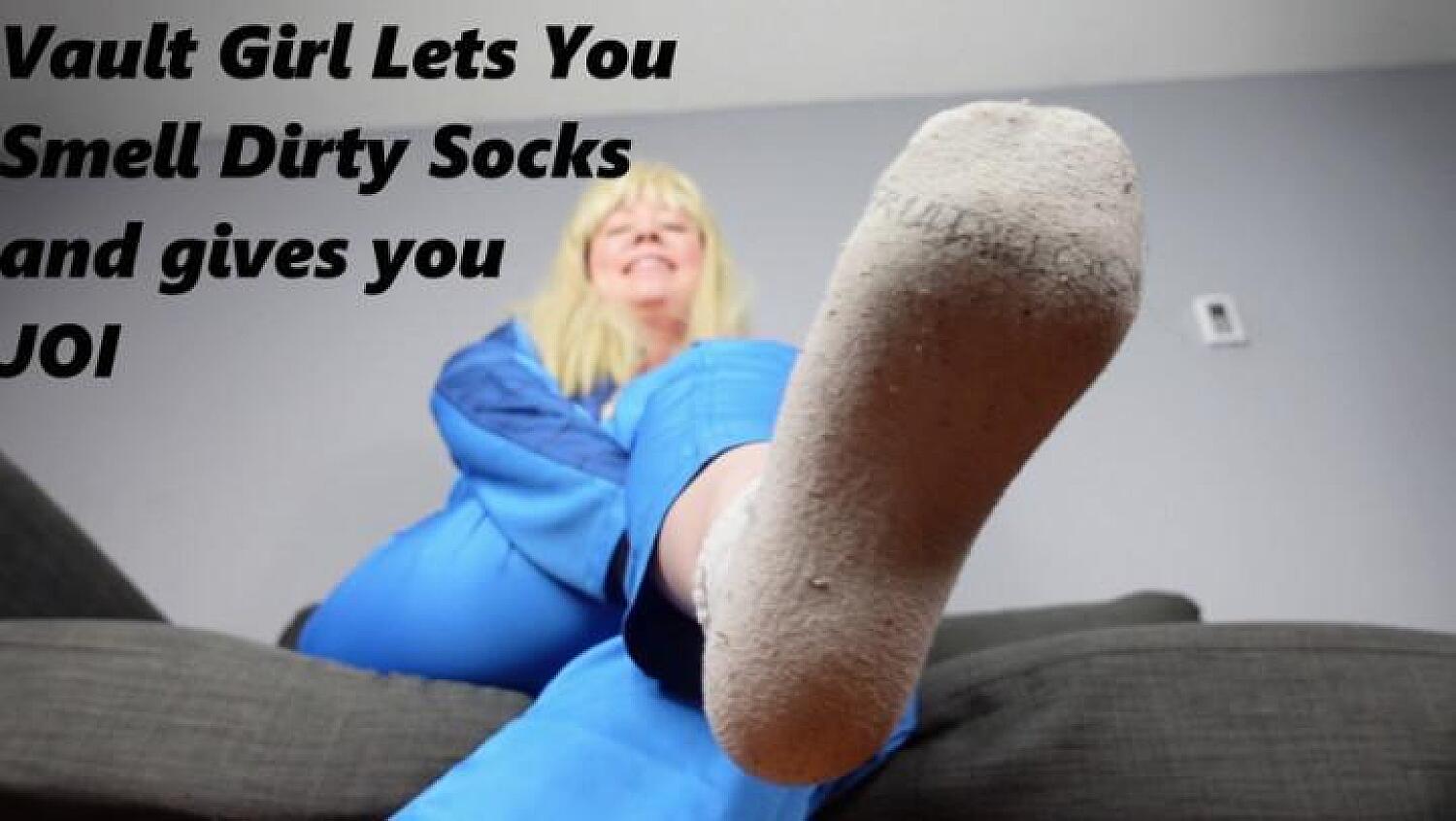 Vault Girl Lets You Smell Her Stinky Socks And JOI To Them