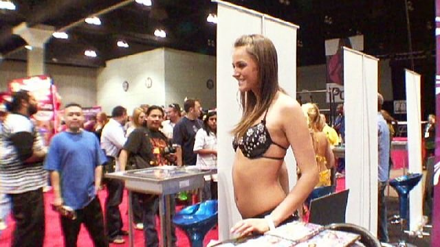 Lexi Belle, Nikki Benz in Lexi Belle Official Site