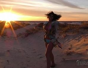Sweet Caroline Masturbating on a Public Beach with a Dildo on a Windy Day