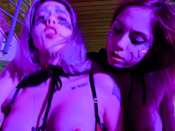 The Brazilian Couple Has Sex with an Extra Guest for Halloween. the Witches of Now Have a Great Time ;-)
