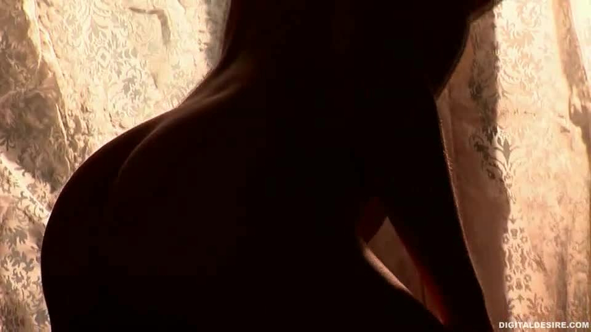 Lexi Belle