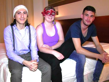 Filipe Cons a 18Yo Friend Into Jher First Threesome Ever and Filming Porn. That's a Crack!