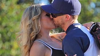 Anal Baseball E421