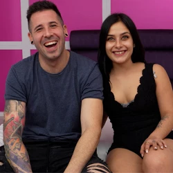 It's Official! Maria Wars and Kevin White Are a Couple! Do You Want to See How We Celebrate It? Yes, We Are Very Pigs ;)